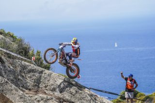 TrialGP25_r8_Bou_PS100892A_ps