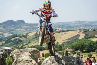 TrialGP25_r9_Bou_PS100046A_ps
