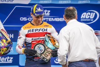 TrialGP25_r14_PODIUM_200192_ps