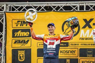 X-Trial26_r2_Podium_102310_ps